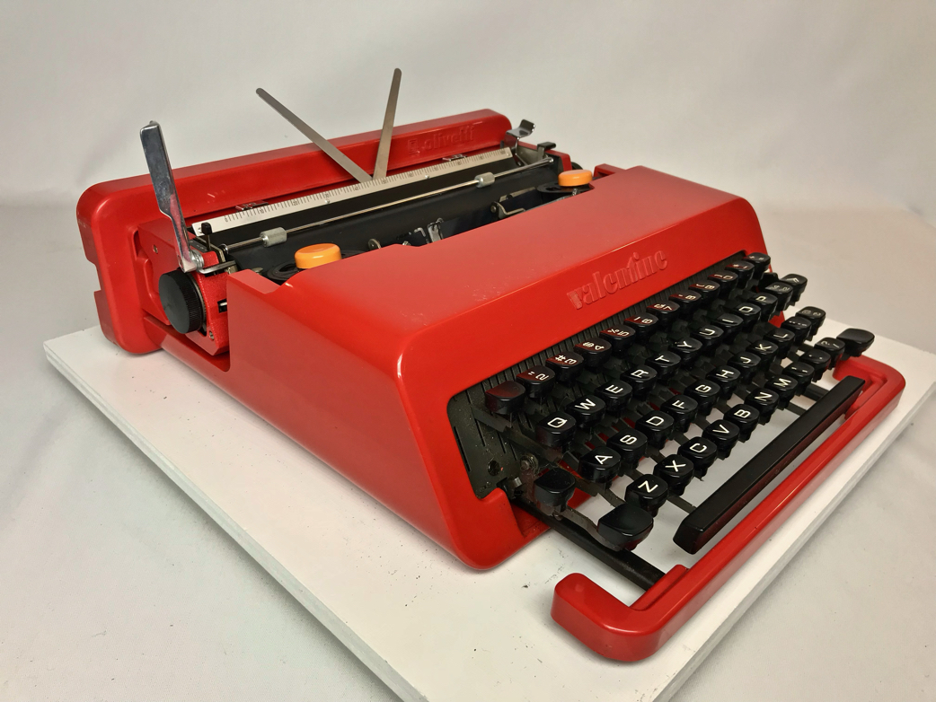 The 1970 Olivetti Valentine