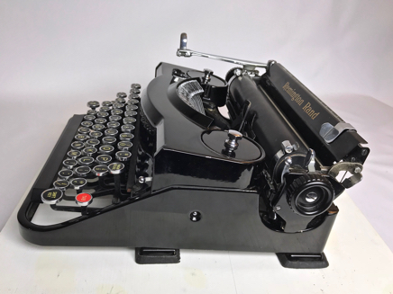 1934 Remington Rand Portable #12018-02-20-17-47-58.jpg