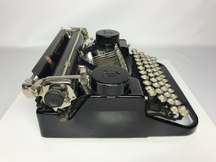 1930-Underwood-Standard-Portable-2018-07-24-15-44-22.jpg